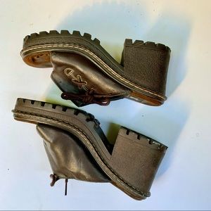 Vintage Y2K Chunky Lug Sole Platform Slides!